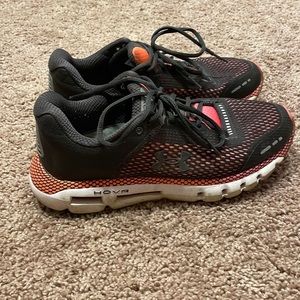 Used under armour hovr running shoes women’s size 9.5